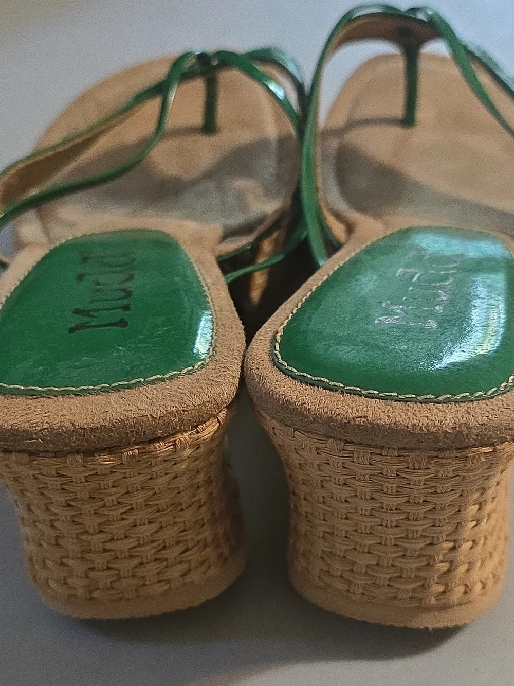 Mudd Green Platform Thong Sandals - Women Size 10M